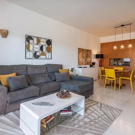 Comfort And Pool At Marina Park #1980 Lagos