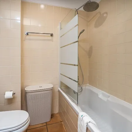 Comfort And Pool At Marina Park #1980 Lagos