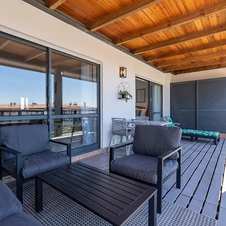 Comfort And Pool At Marina Park #1980 Lagos