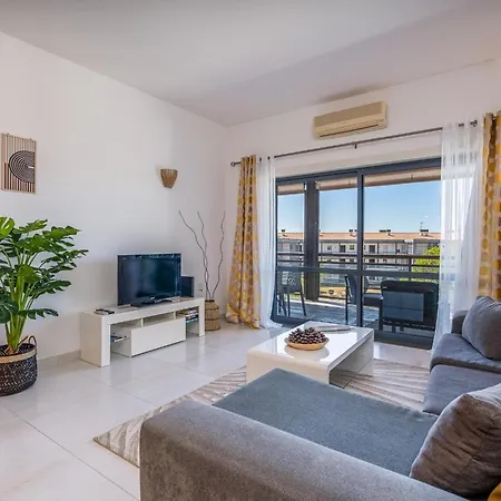 Comfort And Pool At Marina Park #1980 * Lagos